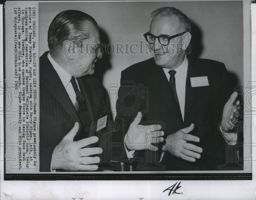 1965 Press Photo NCAA Football coaches Tommy Prothre and Harry Kipke in Chicago- Historic Images