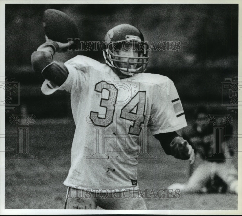 1987 Press Photo Keith Van Brocke, Football player Mullan #34 - sps13263- Historic Images