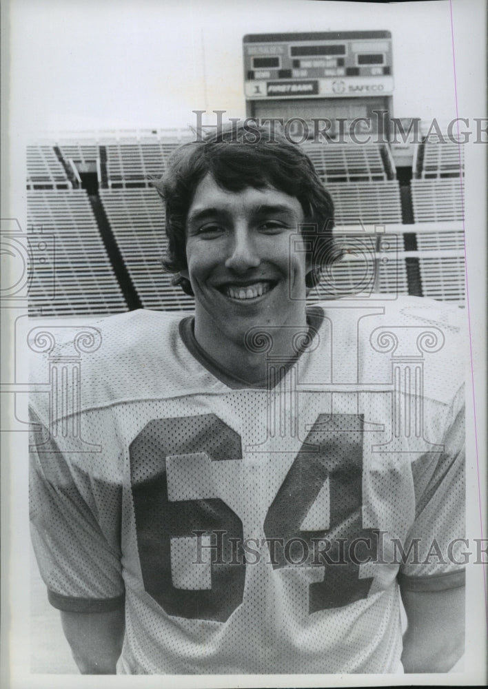 1978 Press Photo Football player Larry Wenzel - sps13940- Historic Images