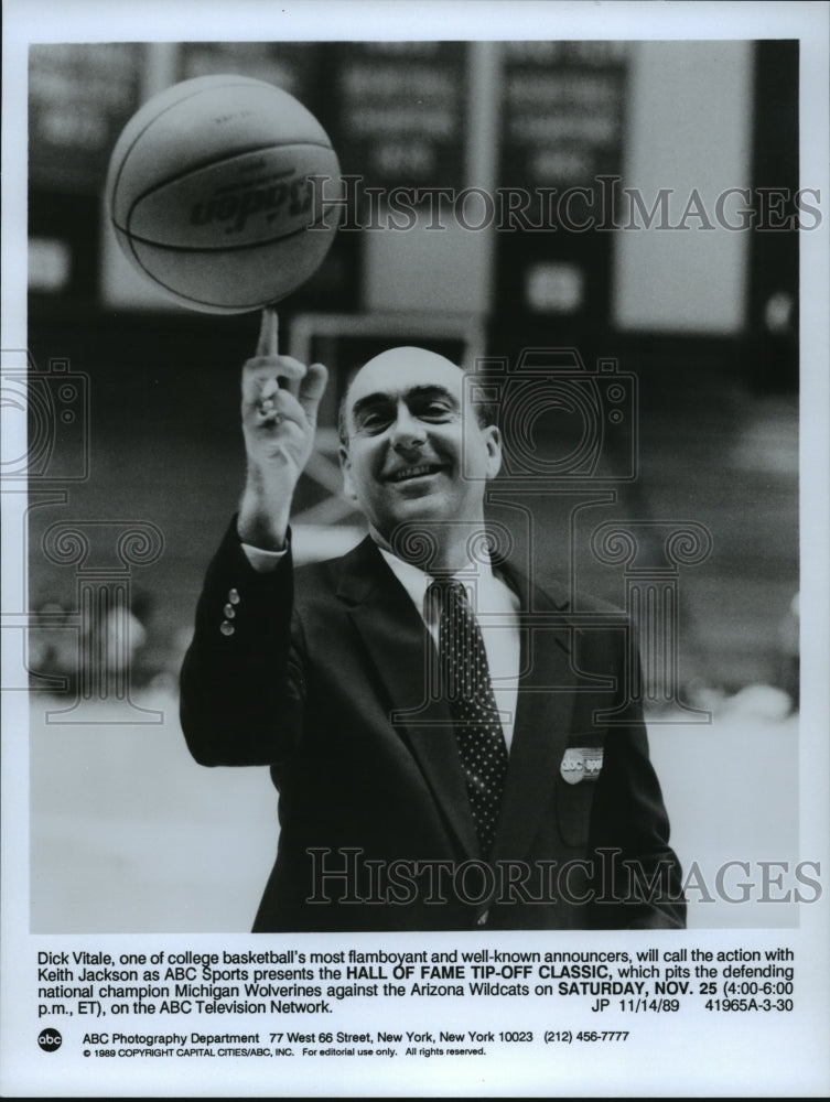 1989 Press Photo College Basketball Announcer Dick Vitale Spinning a Basketball- Historic Images