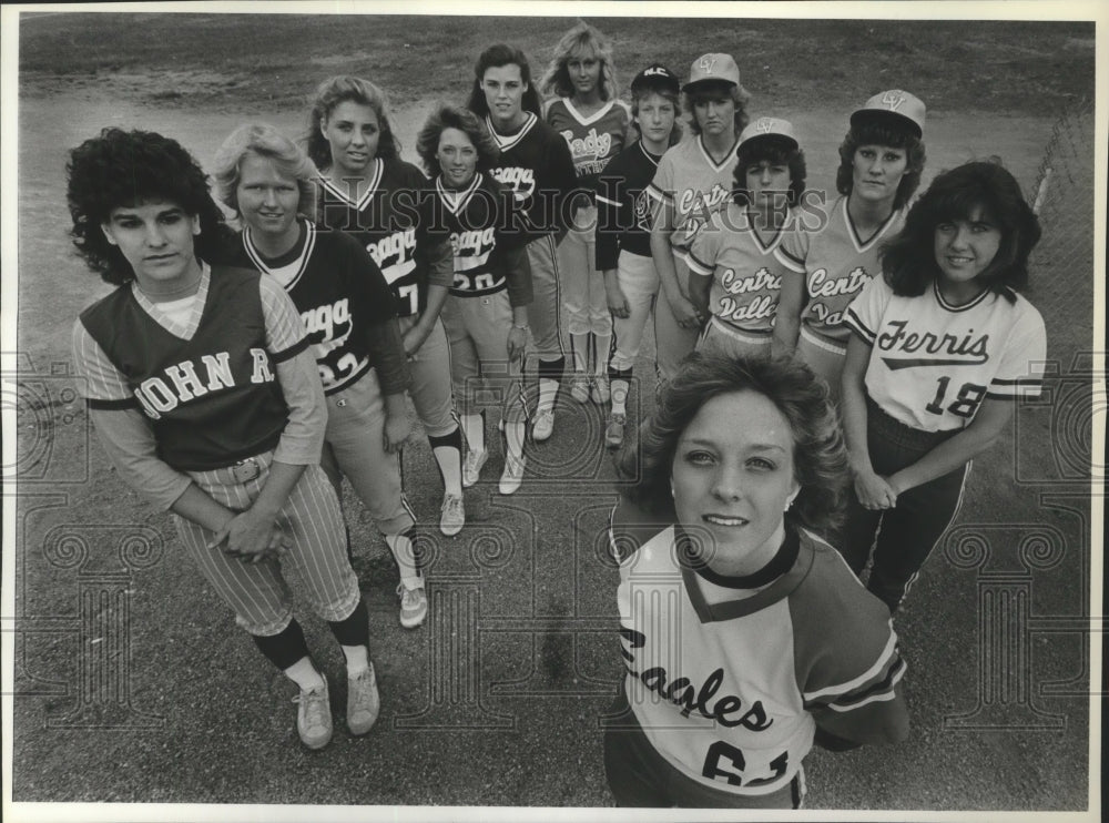 1984 Press Photo Peggy Almquist, voted Most Valuable Player by GSL softball- Historic Images