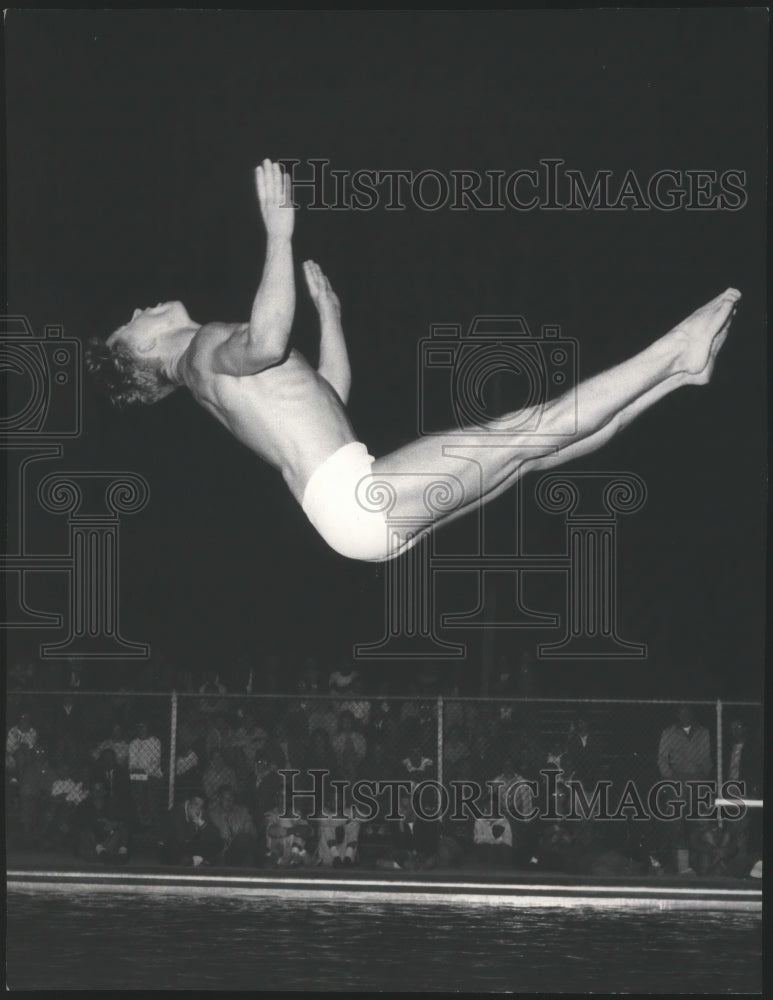 1963 Press Photo Diver Bob Wise - sps15533- Historic Images