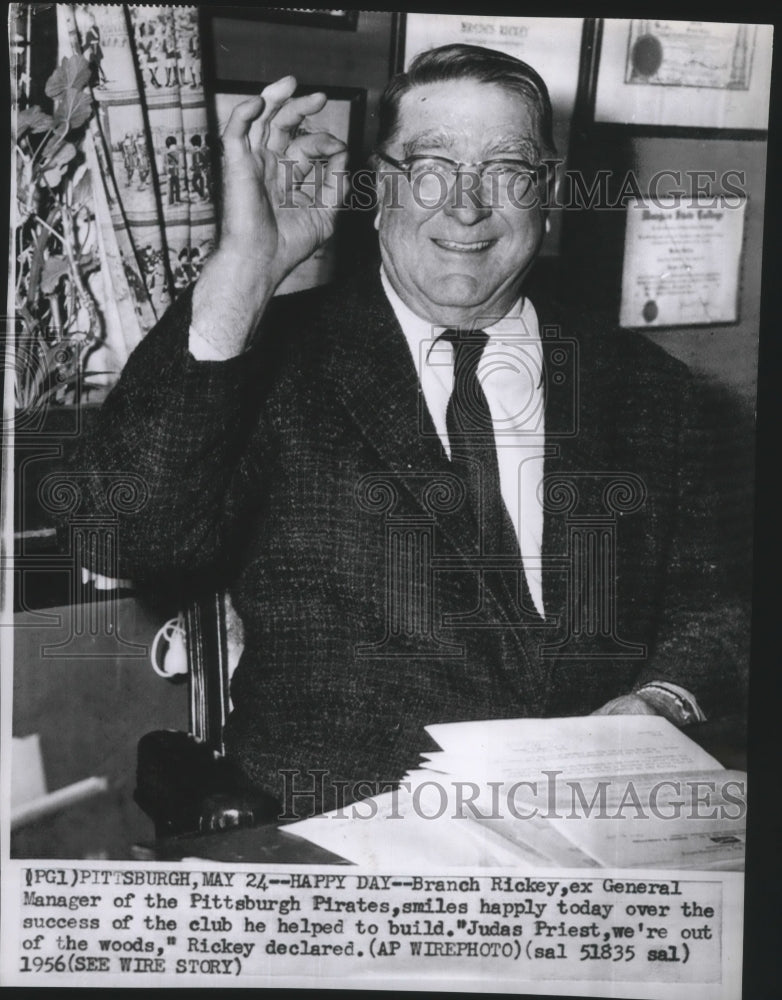 1956 Press Photo Former Pirates GM Branch Rickey enjoys Pittsburgh&#39;s success- Historic Images