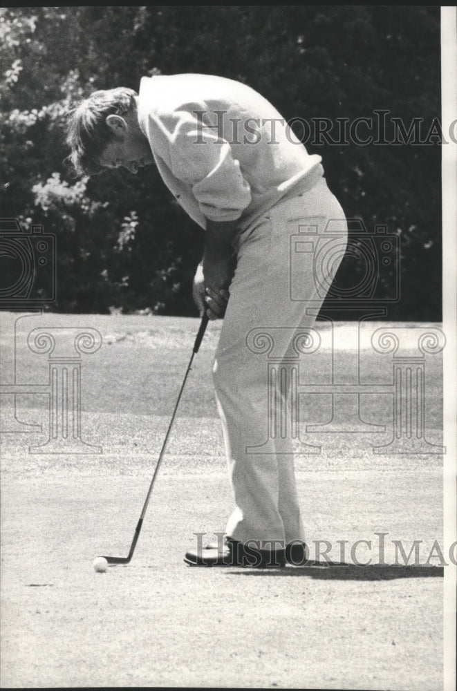 1971 Press Photo Golfer Al Mengert Concentrating Before Driving the Ball- Historic Images