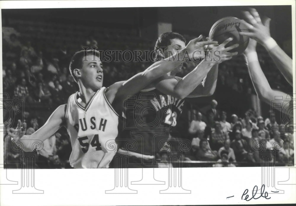 1988 Press Photo Boys High School Basketball: Mansfield and Waterville.- Historic Images