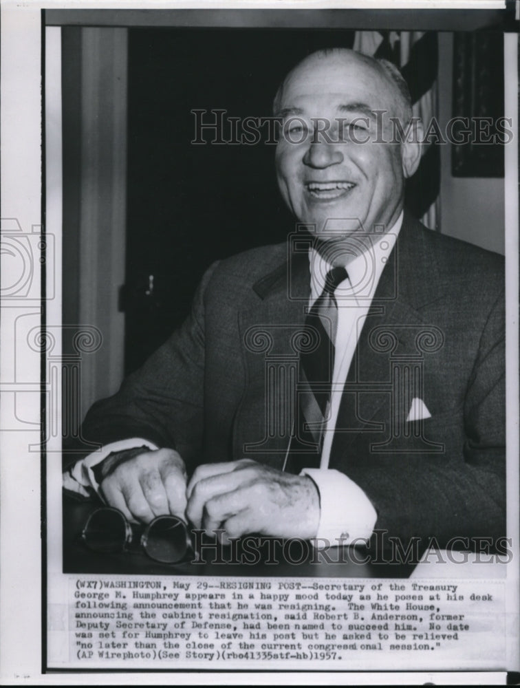 1957 Press Photo Secretary of the Treasury George M. Humphrey posing at his desk- Historic Images