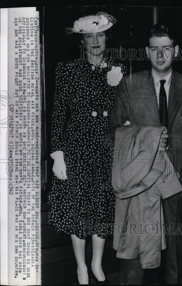 1940 Press Photo Mrs. George Earle and son Hubert arrive in Washington- Historic Images