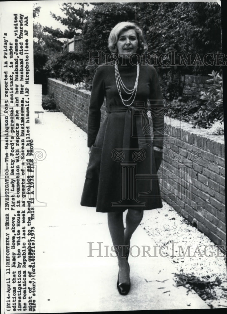 1975 Wire Photo Nancy Howe, assistant to Betty Ford - spw03892- Historic Images