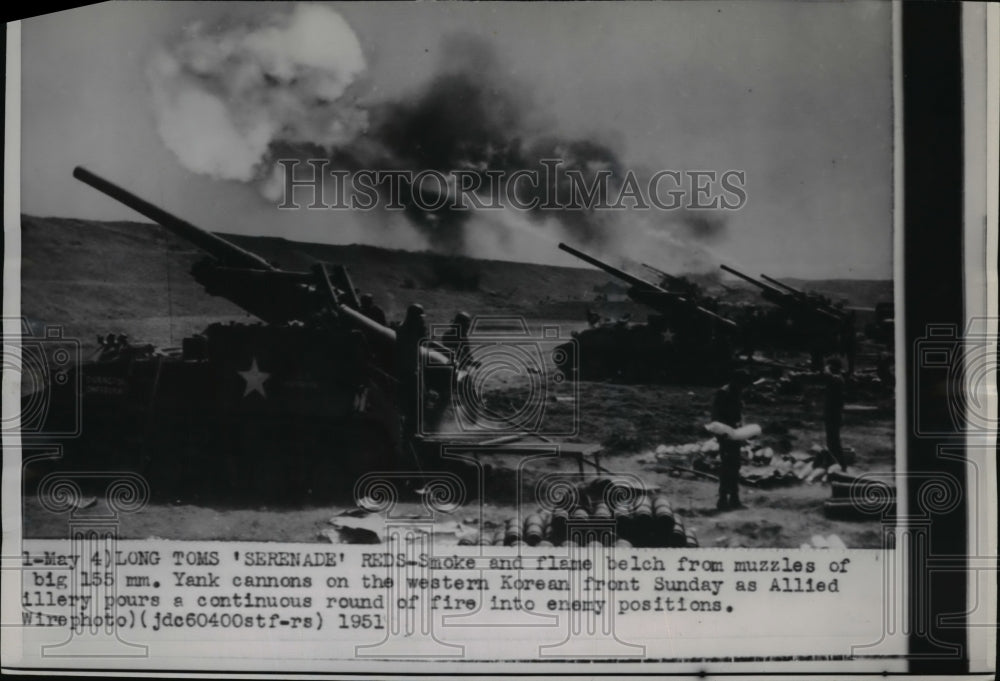 1951 Press Photo Smoke and flame belch from muzzles of 155mm yank cannons.- Historic Images