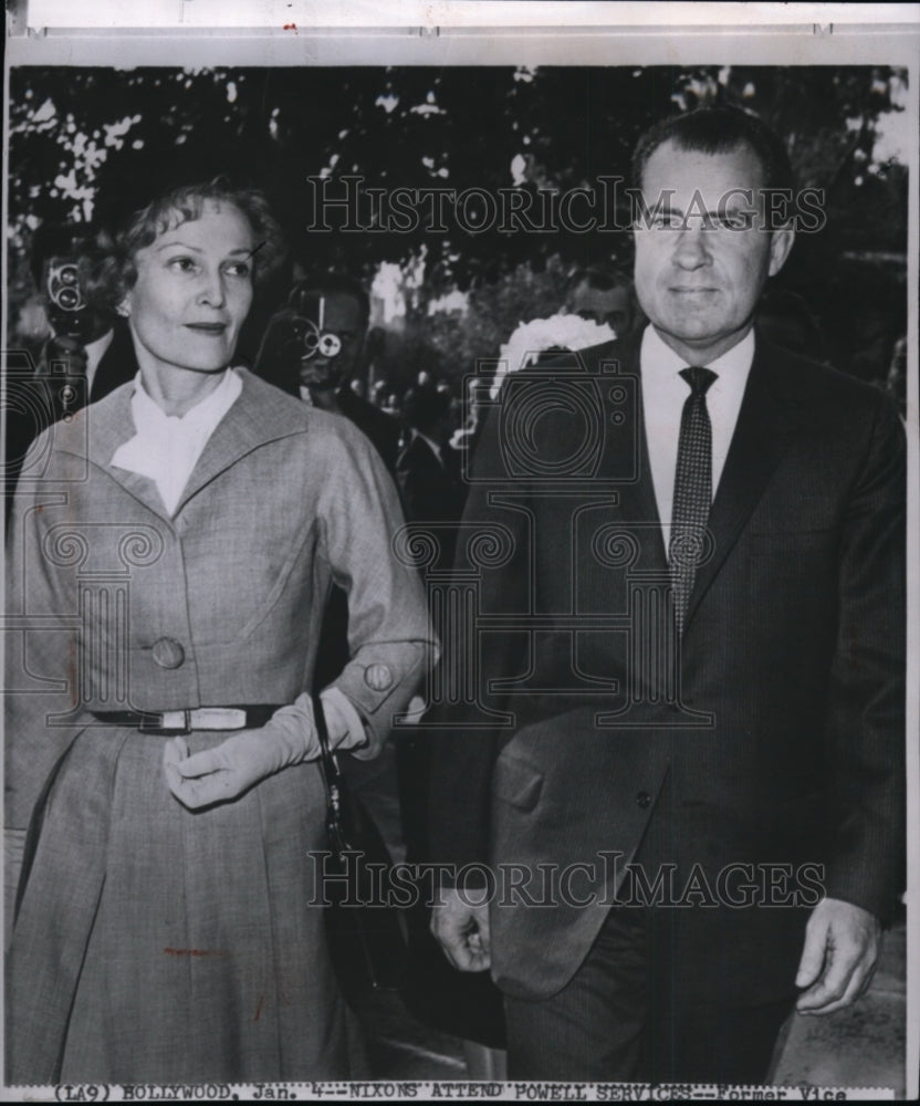 1963 Press Photo Mr. and Mrs. Richard Nixon at Powell services - spw06700- Historic Images