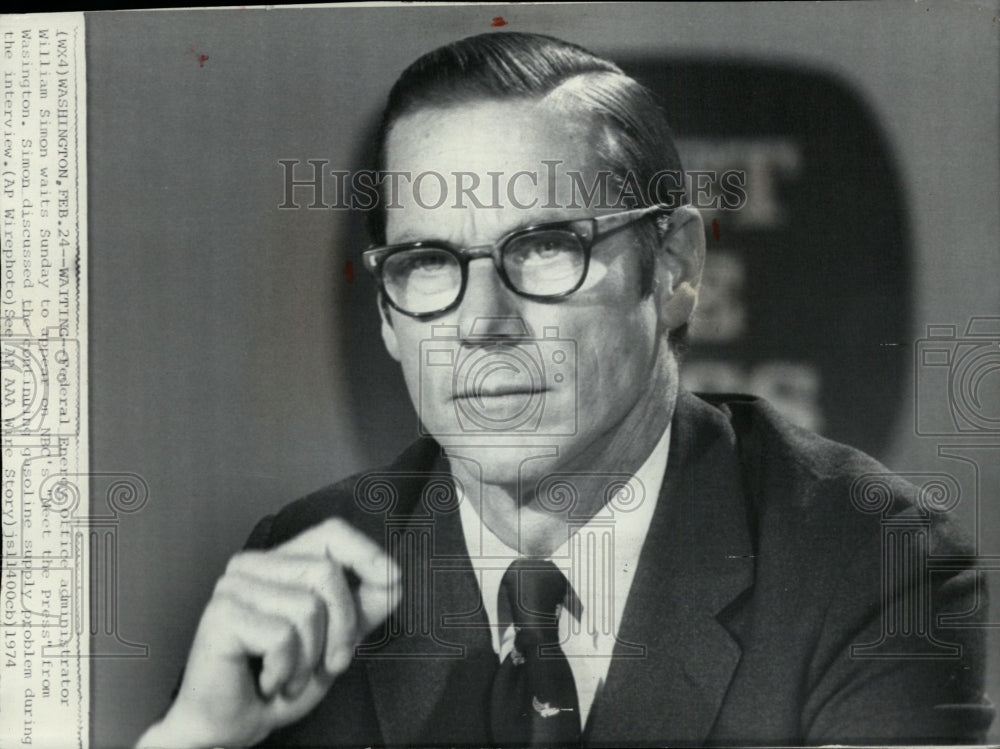 1974 Press Photo Federal Energy Office Administrator William Simon. - spw10146- Historic Images