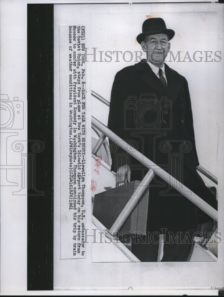 1961 Press Photo Ambassador to Russia Llewellyn Thompson heads to Washington- Historic Images