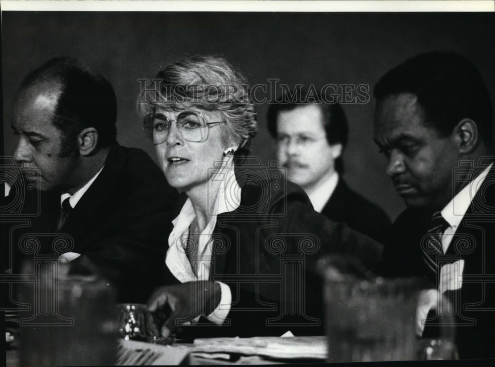 1984 Press Photo Del Fauntroy, Rep Geraldine Ferraro &amp; Mayor Richard Arrington- Historic Images