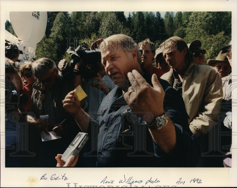 1994 Press Photo Bo Gritz - spx00454- Historic Images