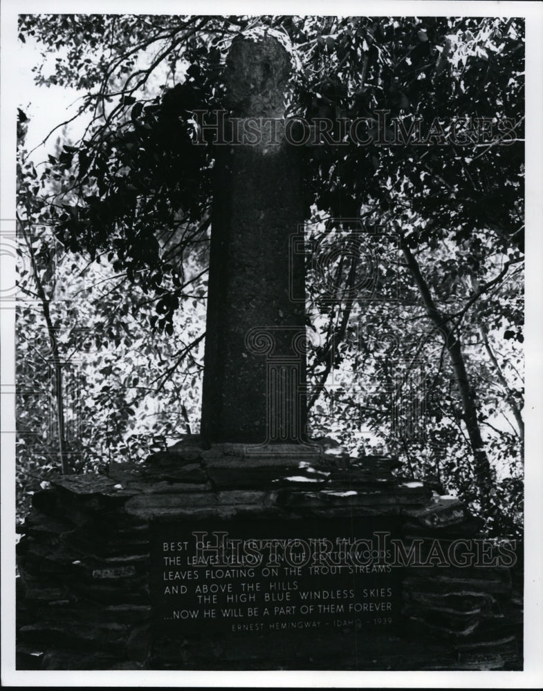 1989 Press Photo Ernest Hemingway memorial - spx01927- Historic Images