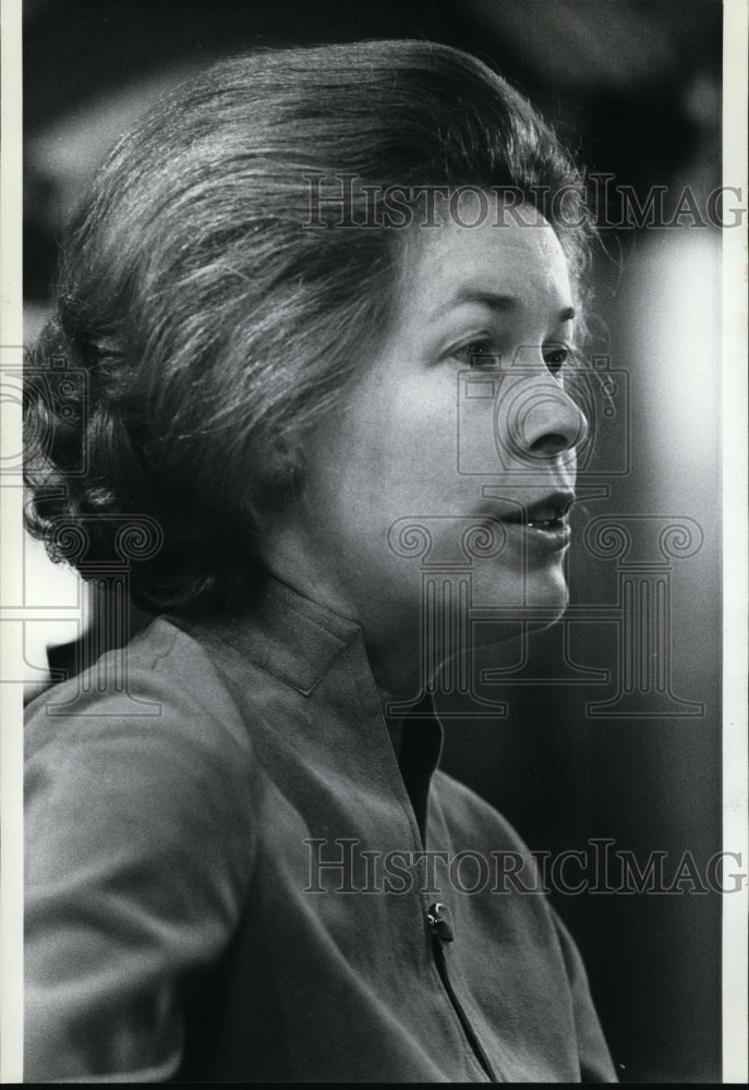 1982 Press Photo Helen Jackson - spx02250- Historic Images