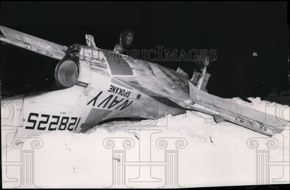 1957 Press Photo Airplane accident thru 1957- Historic Images