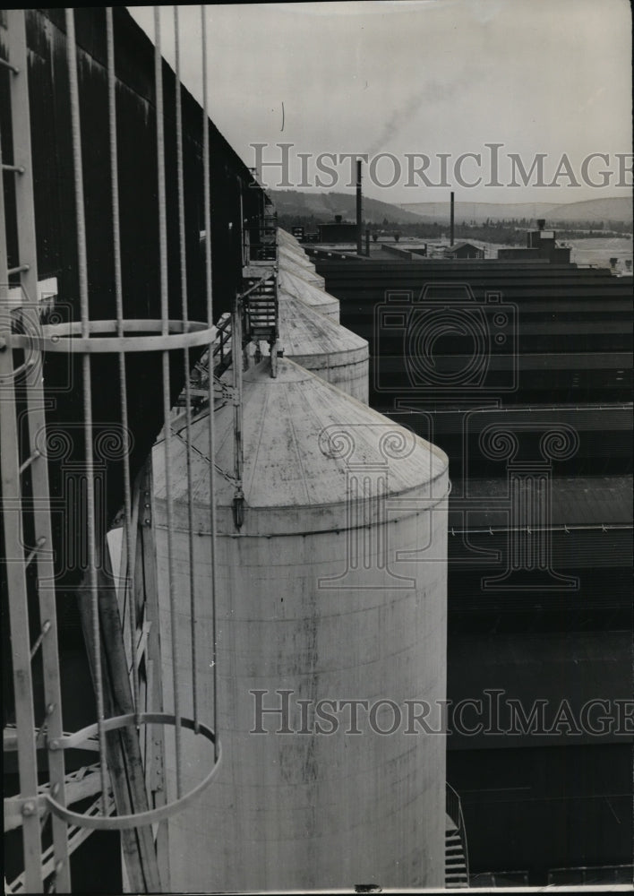 1947 Press Photo Aluminum Company - spx04245- Historic Images