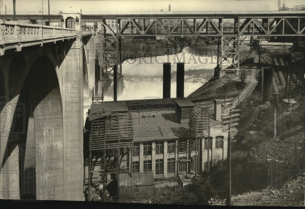 Press Photo Washington Water Power Plant on Monroe Street - spx09165- Historic Images