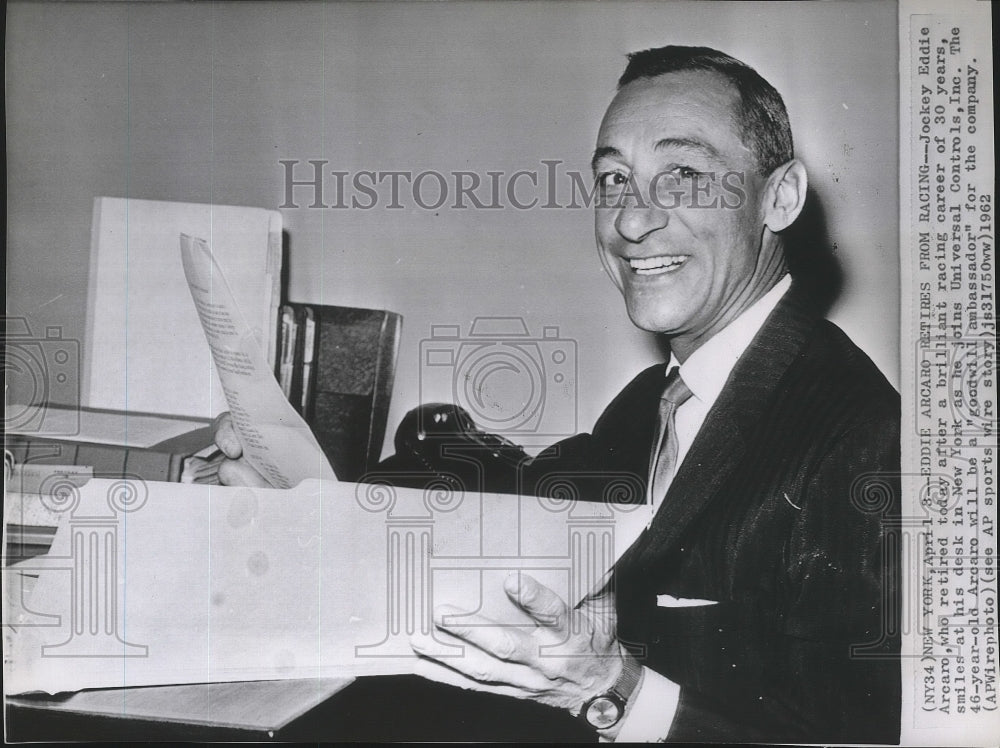 1962 Press Photo Jockey Eddie Arcaro retired from racing after a 30 ye ...