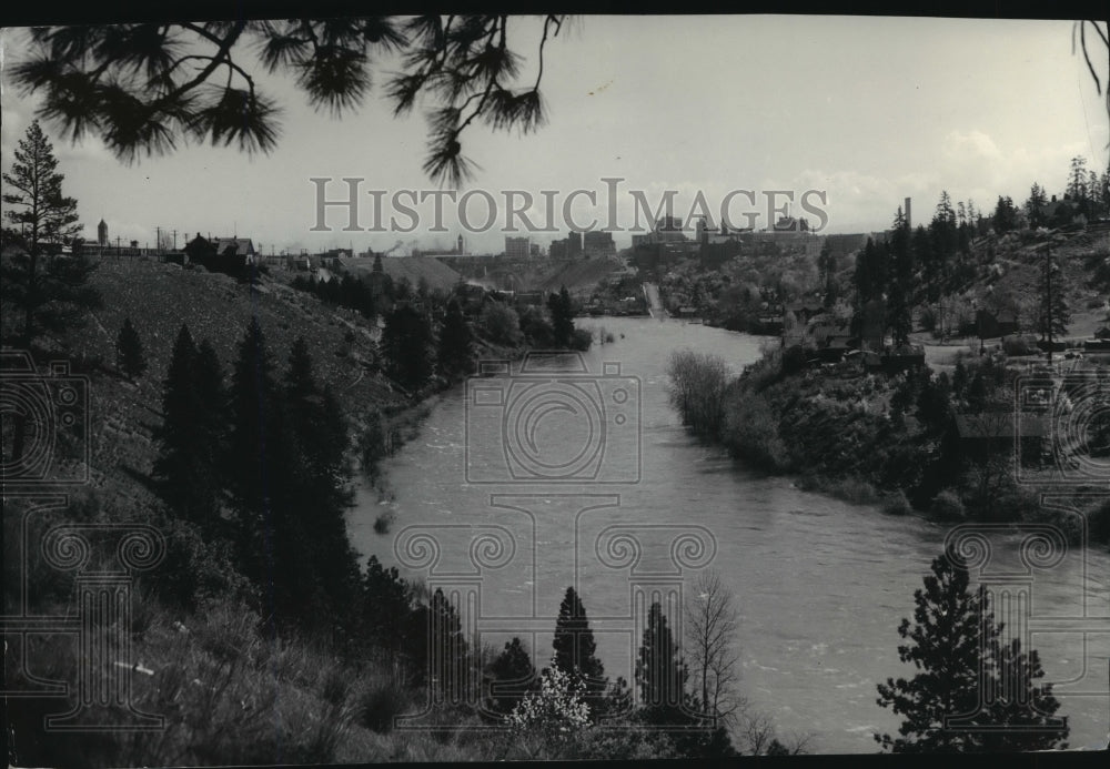 1938 Press Photo Few Buildings Line the Banks of the Spokane River - spx17364- Historic Images