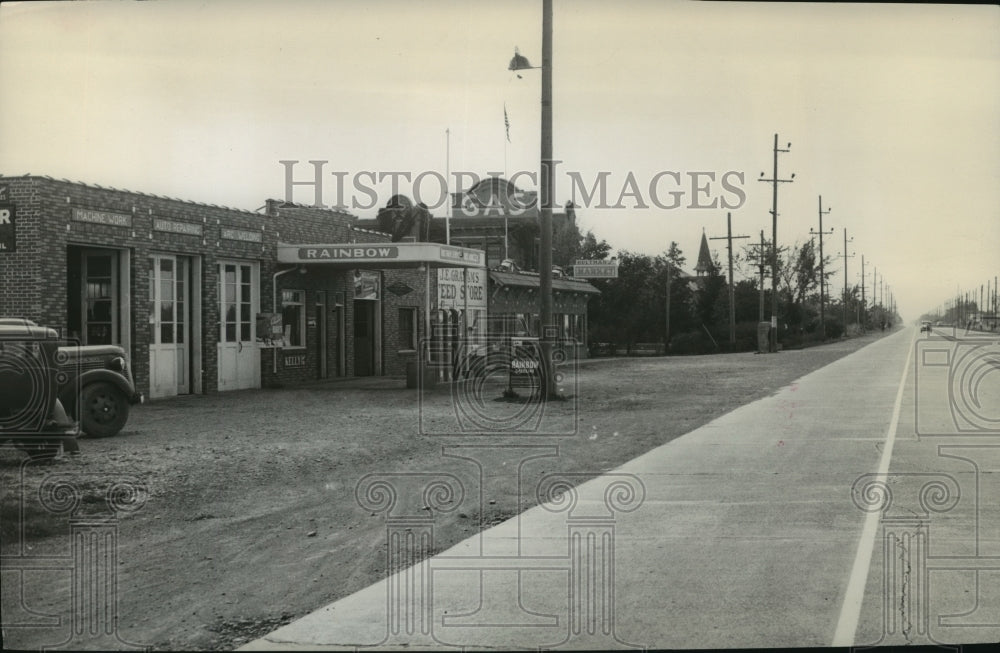 1941 Press Photo Vera Looking Towards Spokane, Washington - spx18940- Historic Images