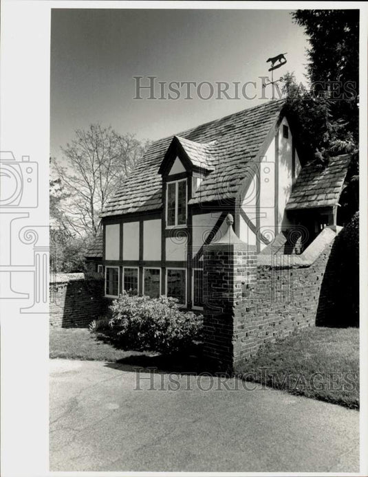 1985 Press Photo The Cottage at Tifft House at McDuffy School - sra05771- Historic Images