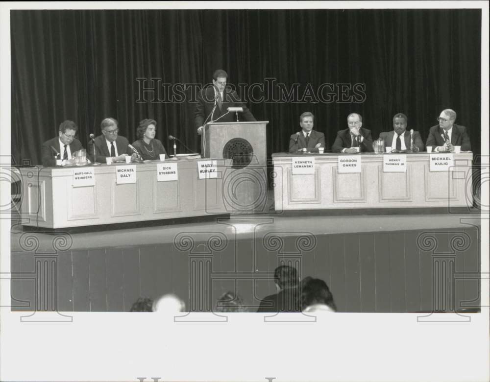 1990 Press Photo American International College forum members in Springfield- Historic Images