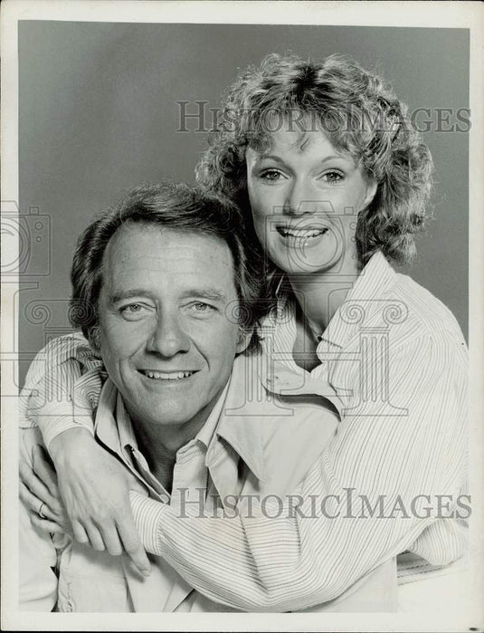 1978 Press Photo Richard Crenna and Yvette Mimieux in "Devil Dog: Hound of Hell"- Historic Images