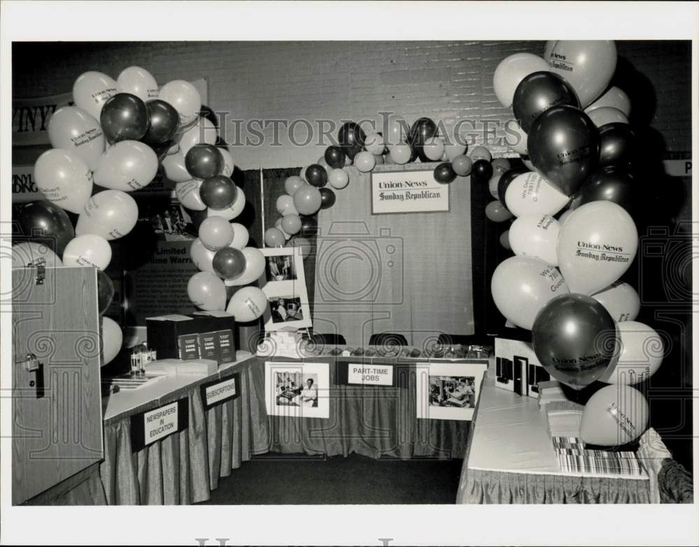 1988 Press Photo Springfield Newspaper Boot at the Home Show in West Springfield- Historic Images