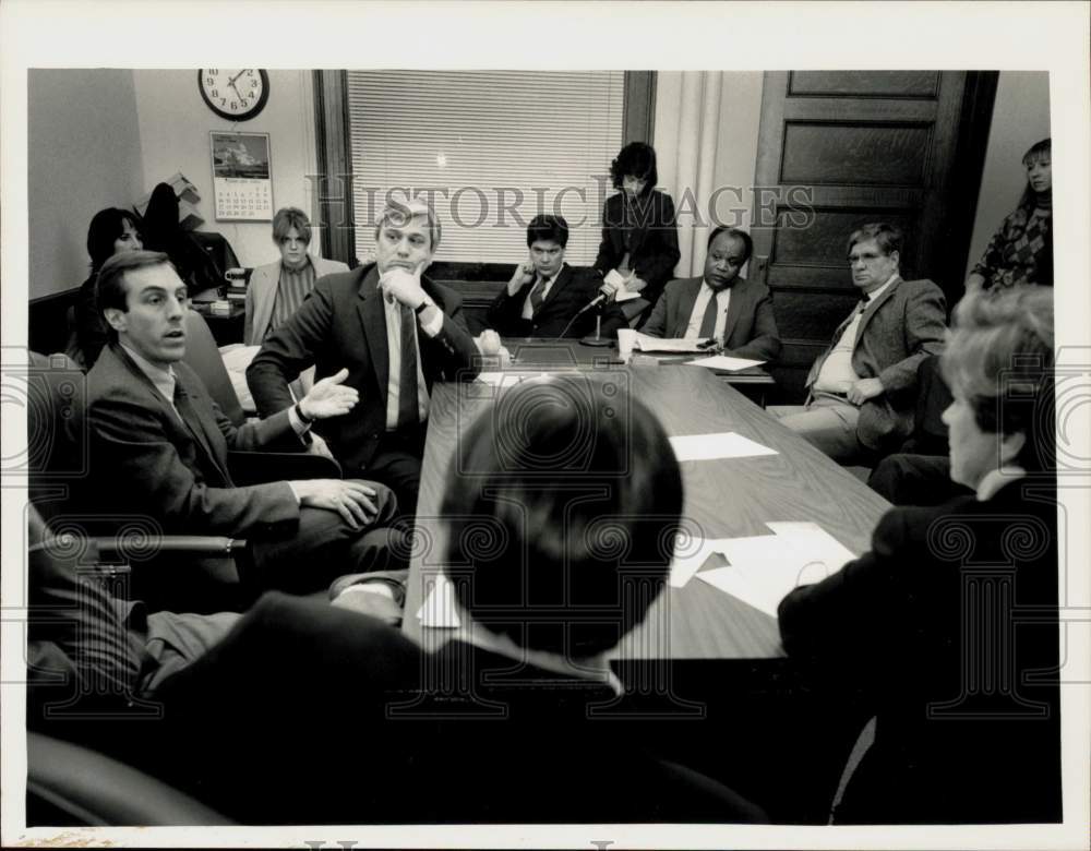 1985 Press Photo Springfield City Council members in live cable TV hearings.- Historic Images