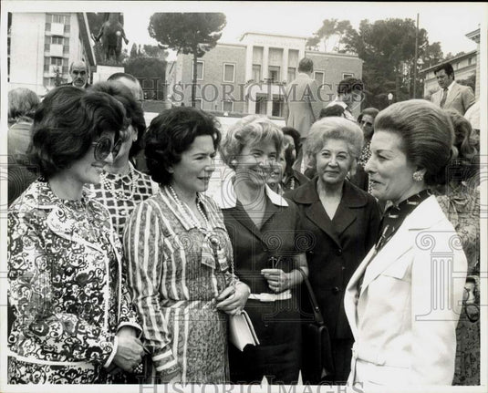 1974 Press Photo President of Argentina, Maria Estela Peron, in Rome.- Historic Images