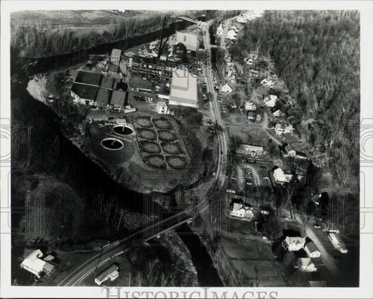 Press Photo Aerial view of The Kendall Company's Grisvoldville plant.- Historic Images