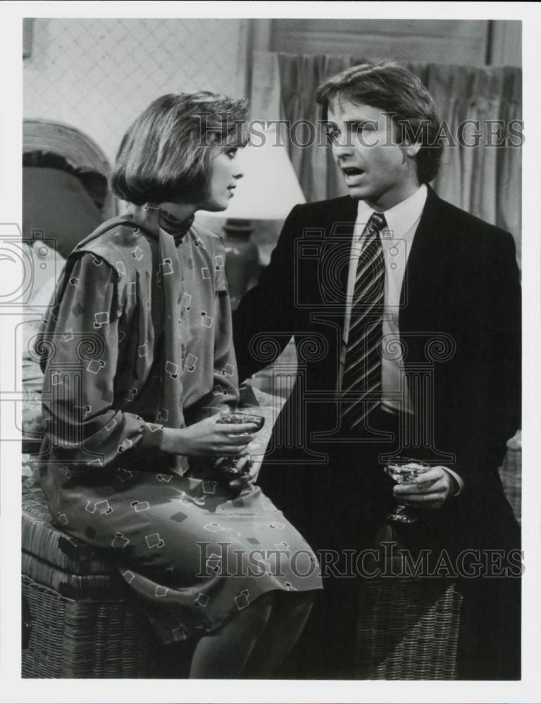 1984 Press Photo Mary Cadorette, John Ritter in Final &quot;Three&#39;s Company&quot; Show- Historic Images