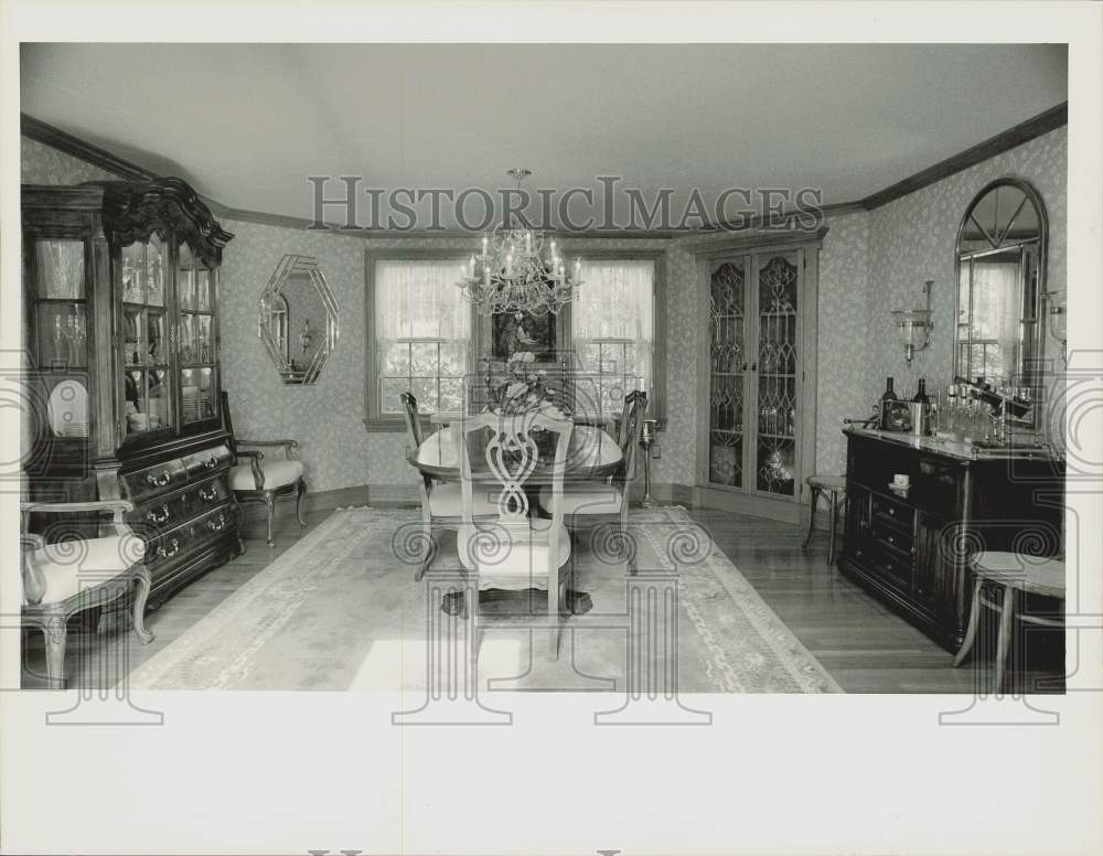 1988 Press Photo Loughman Home Dining Room in West Springfield, Massachusetts- Historic Images