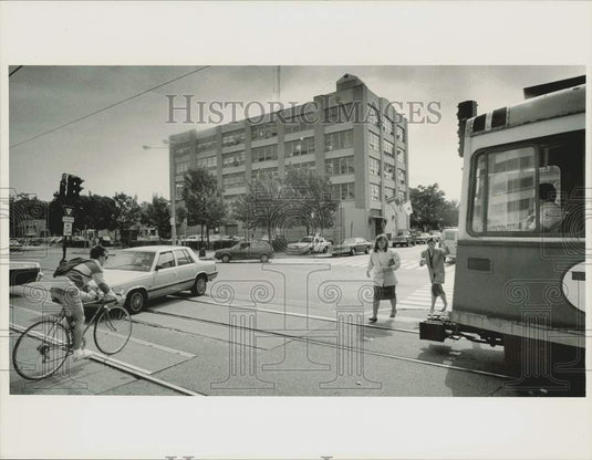 1988 Press Photo MA State Crime Lab Building, Boston, Massachusetts - sra39985- Historic Images