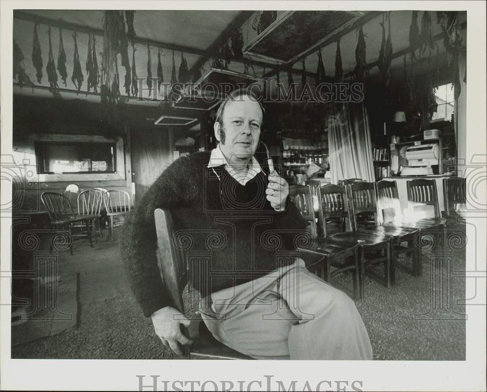 1981 Press Photo Floyd McAusland at Fare-Thee-Well Healing Center, MA- Historic Images