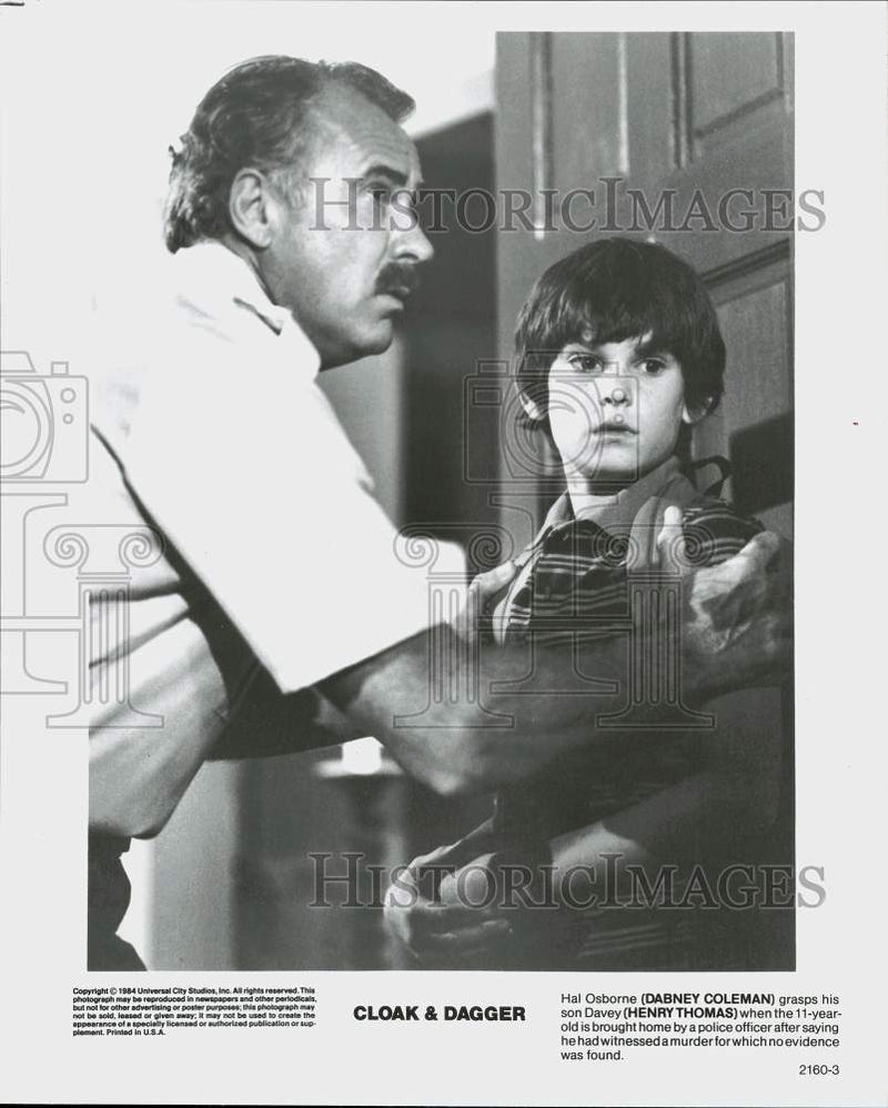 Load image into Gallery viewer, 1984 Press Photo Dabney Coleman &amp; Henry Thomas in "Cloak &amp; Dagger" Movie
