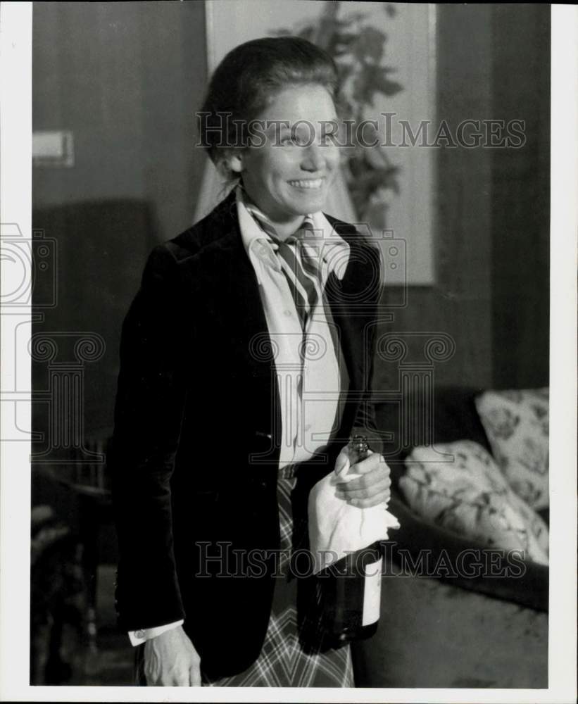 1977 Press Photo Actress Trish Van Devere - srp09605
