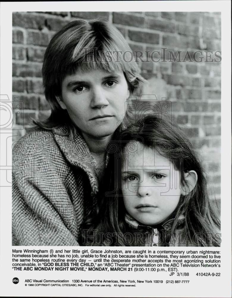 1988 Press Photo Mare Winningham & Grace Johnston in "God Bless the Child"