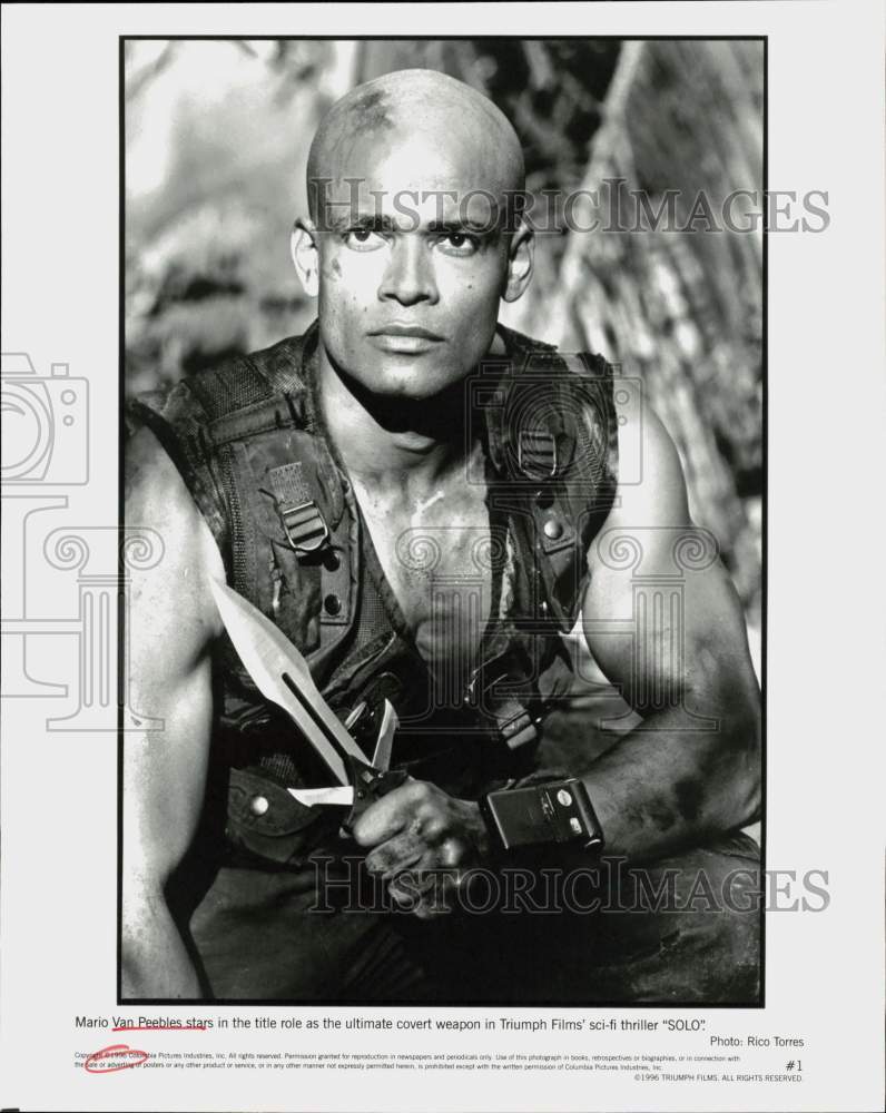 1996 Press Photo Actor Mario Van Peebles in &quot;Solo&quot; - srp13210- Historic Images