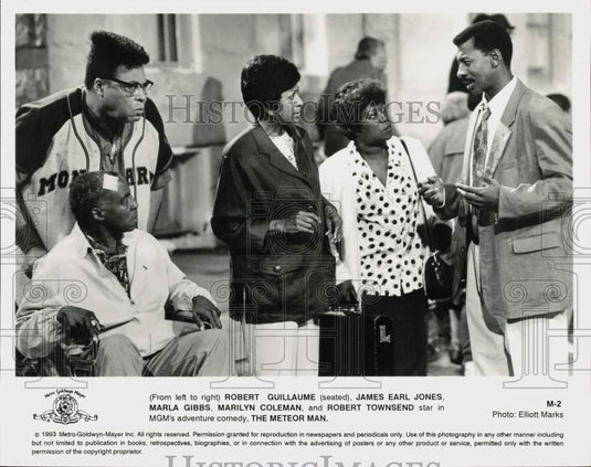 1993 Press Photo "The Meteor Man" Movie Scene - srp16737