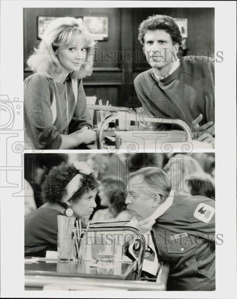 1993 Press Photo Scenes from &quot;Cheers&quot; TV Series - srp18561- Historic Images