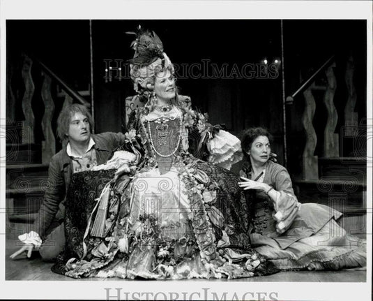 1997 Press Photo Scene from "She Stoops to Conquer" Play at Long Wharf Theatre- Historic Images