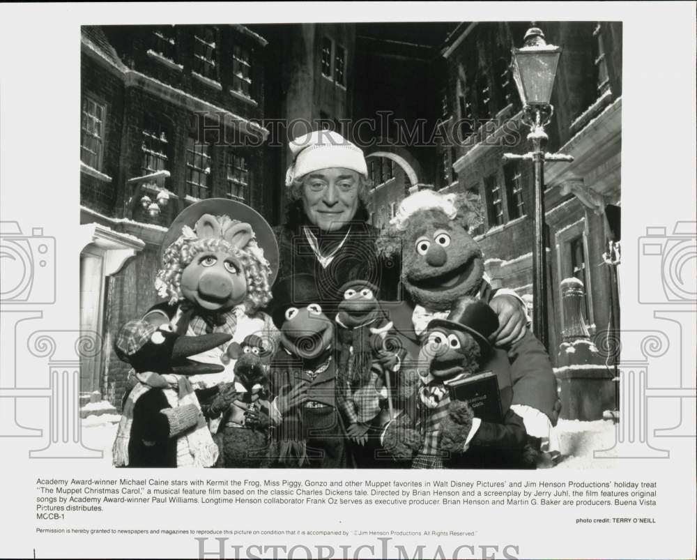 Press Photo Michael Caine &amp; Muppets in &quot;The Muppet Christmas Carol&quot; Movie- Historic Images