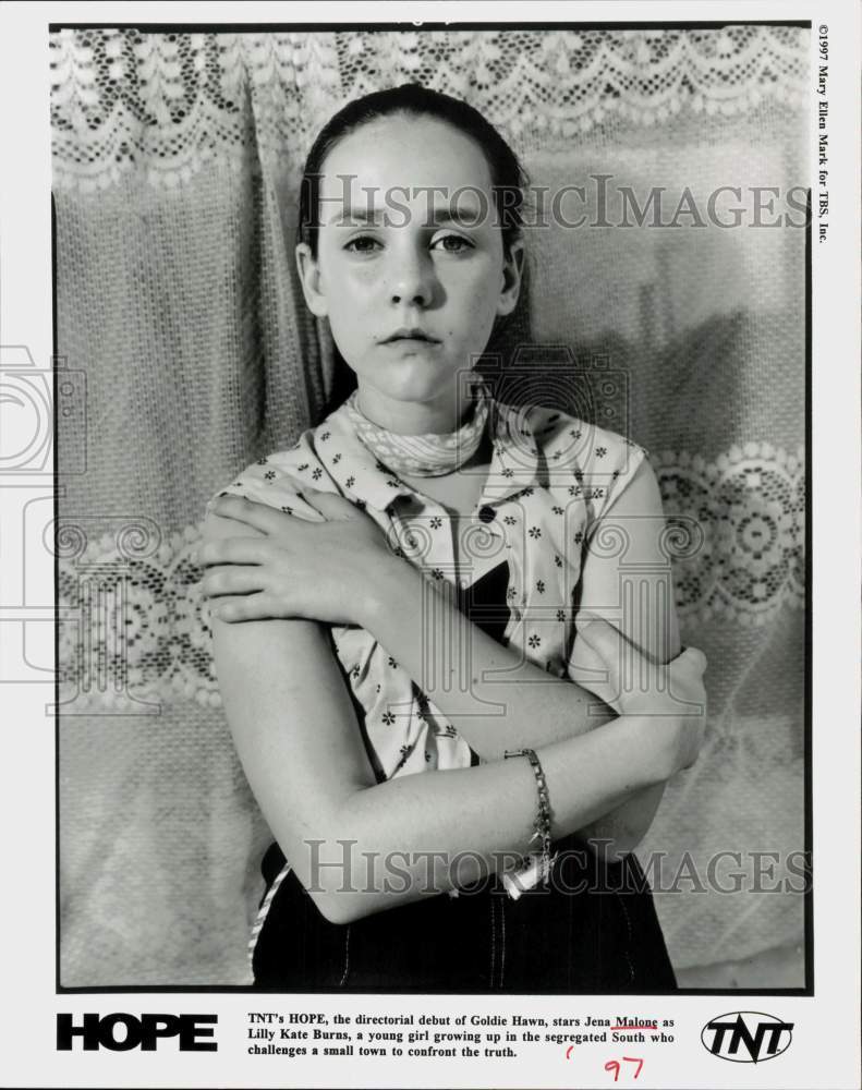 Load image into Gallery viewer, 1997 Press Photo Actress Jena Malone in TNT's "Hope" - srp22537
