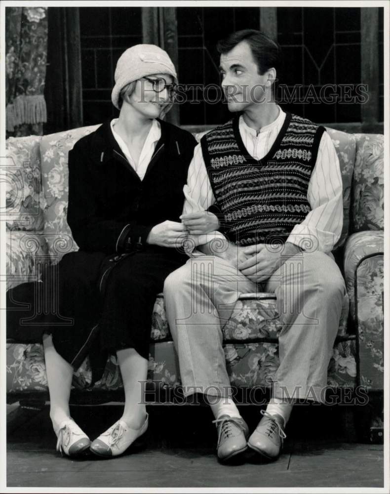 1988 Press Photo Beth Austin and Charles Repole in &quot;Mr. Cinders&quot; Play- Historic Images