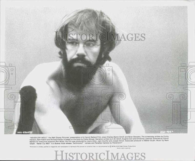 Load image into Gallery viewer, 1983 Press Photo Actor in "Never Cry Wolf" Movie - srp24507
