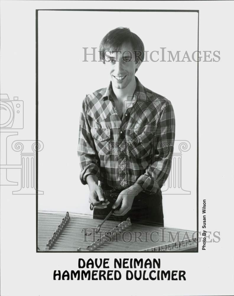 Load image into Gallery viewer, Press Photo Musician Dave Neiman, Hammered Dulcimer - srp25336
