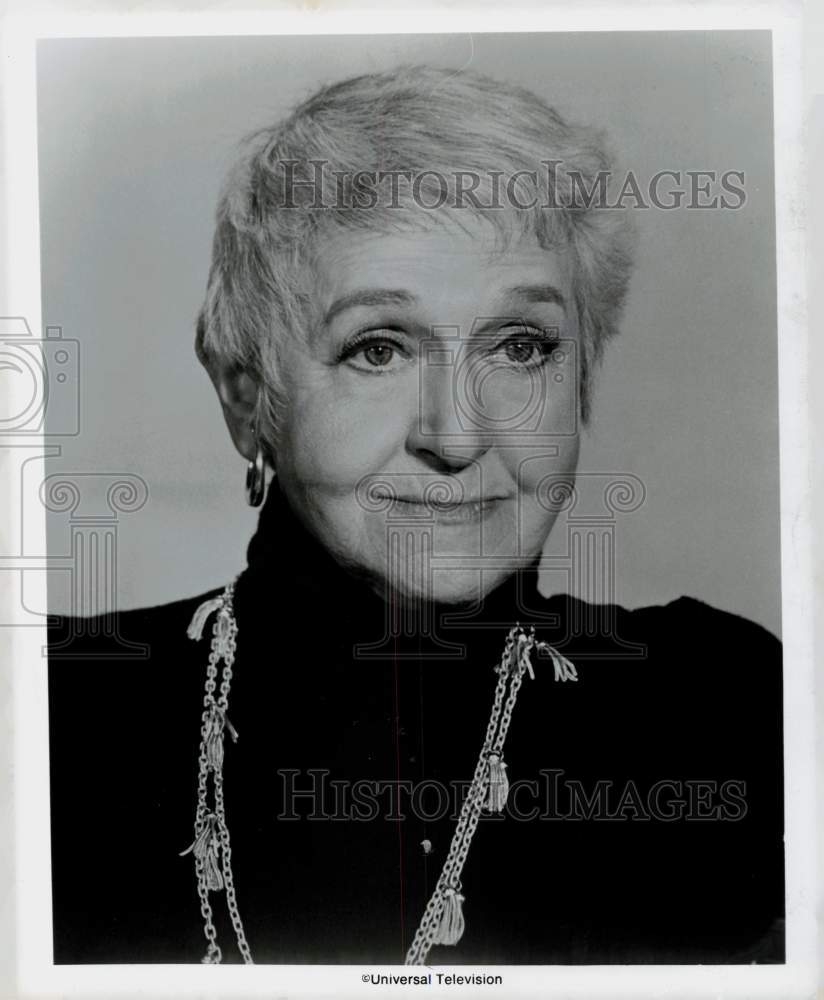 Press Photo Mabel Albertson stars in "Pete 'n' Tillie," on CBS Television.
